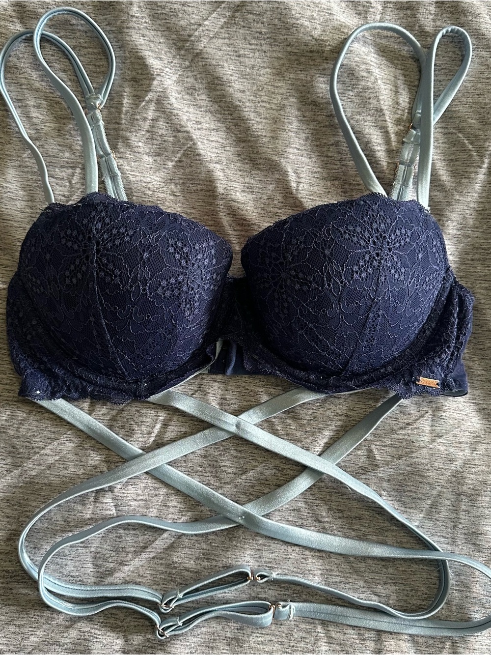 PINK Victoria's Secret Navy Lace Strappy Push-Up Bra 34D NWOT